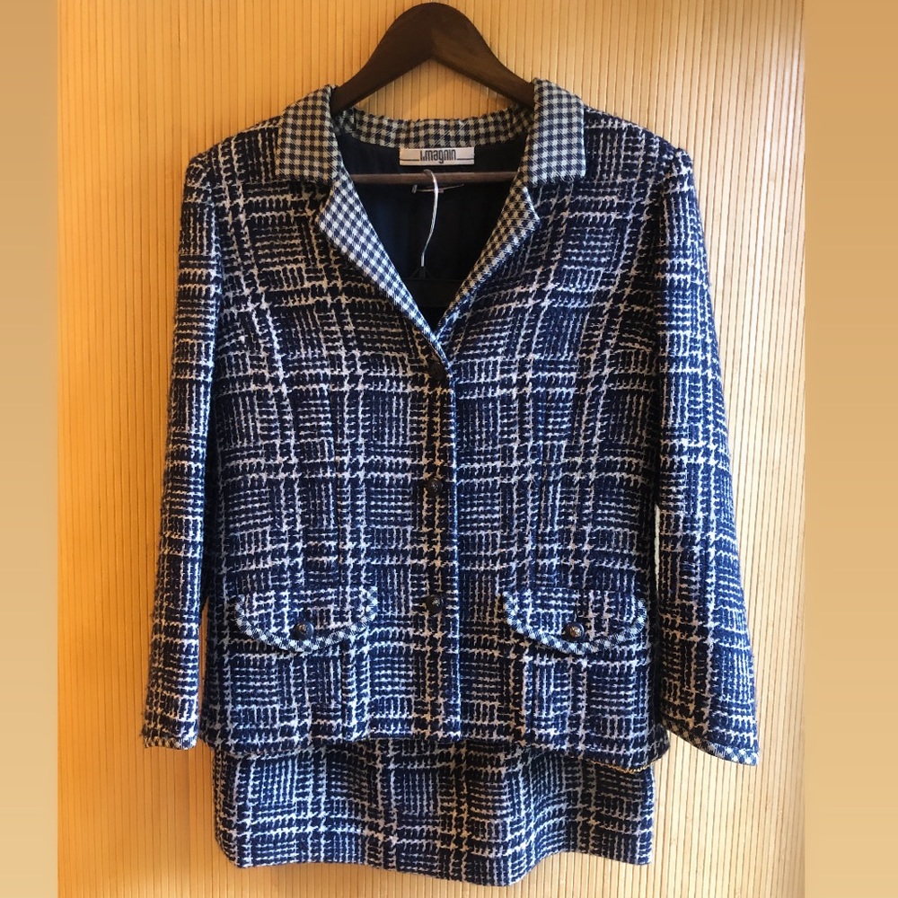 CHANEL Tweed Jacket & Skirt Set